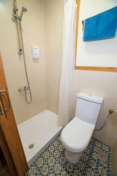 3 Bedrooms City Center And Beach Malaga Apartament