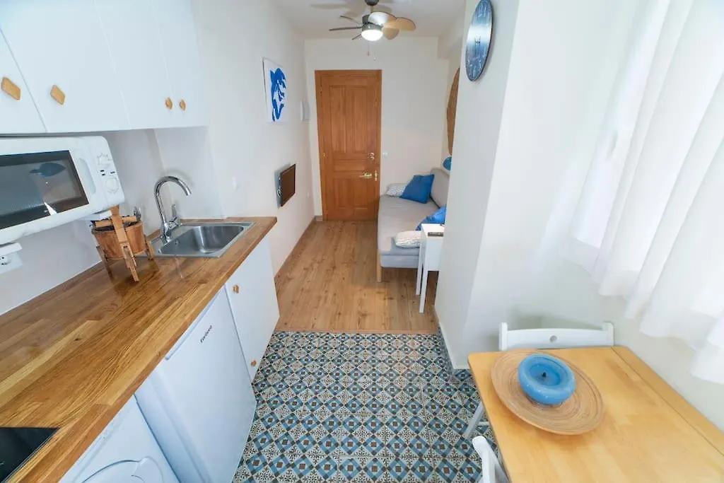 3 Bedrooms City Center And Beach Malaga 0*,  Hiszpania