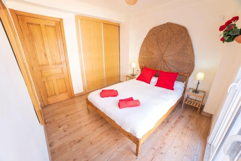 3 Bedrooms City Center And Beach Malaga