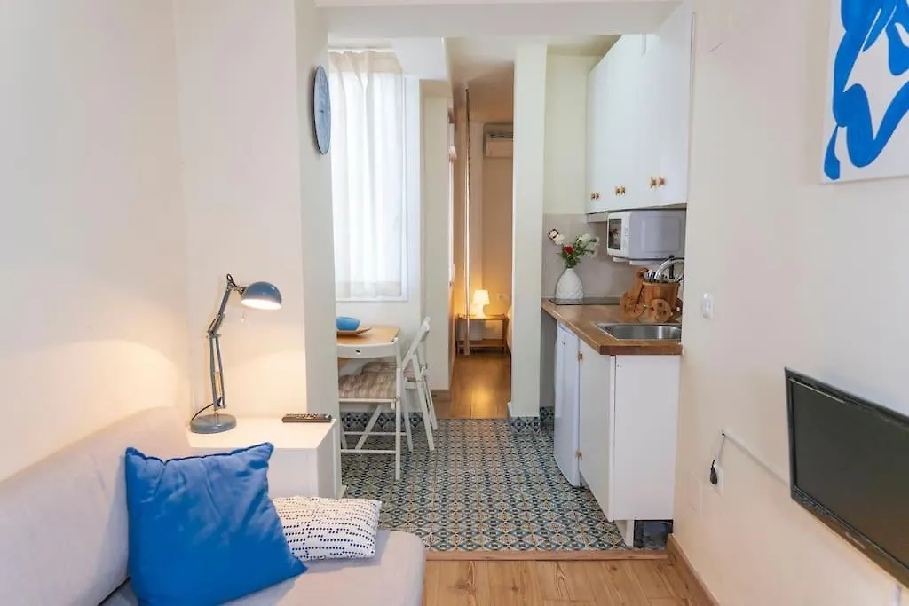 3 Bedrooms City Center And Beach Malaga