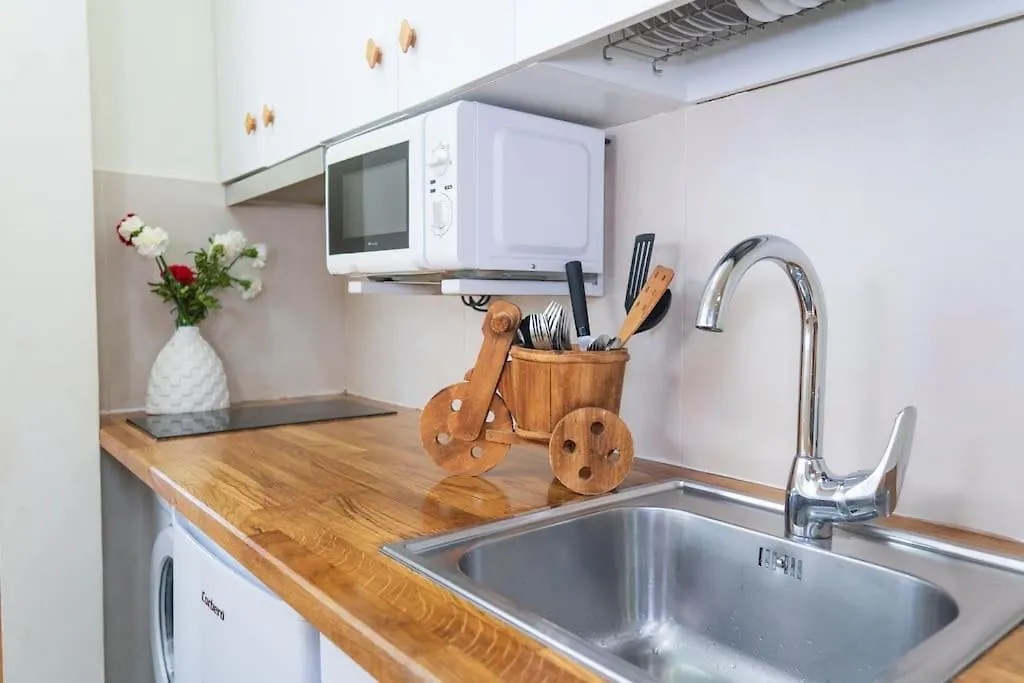 3 Bedrooms City Center And Beach Malaga Apartament